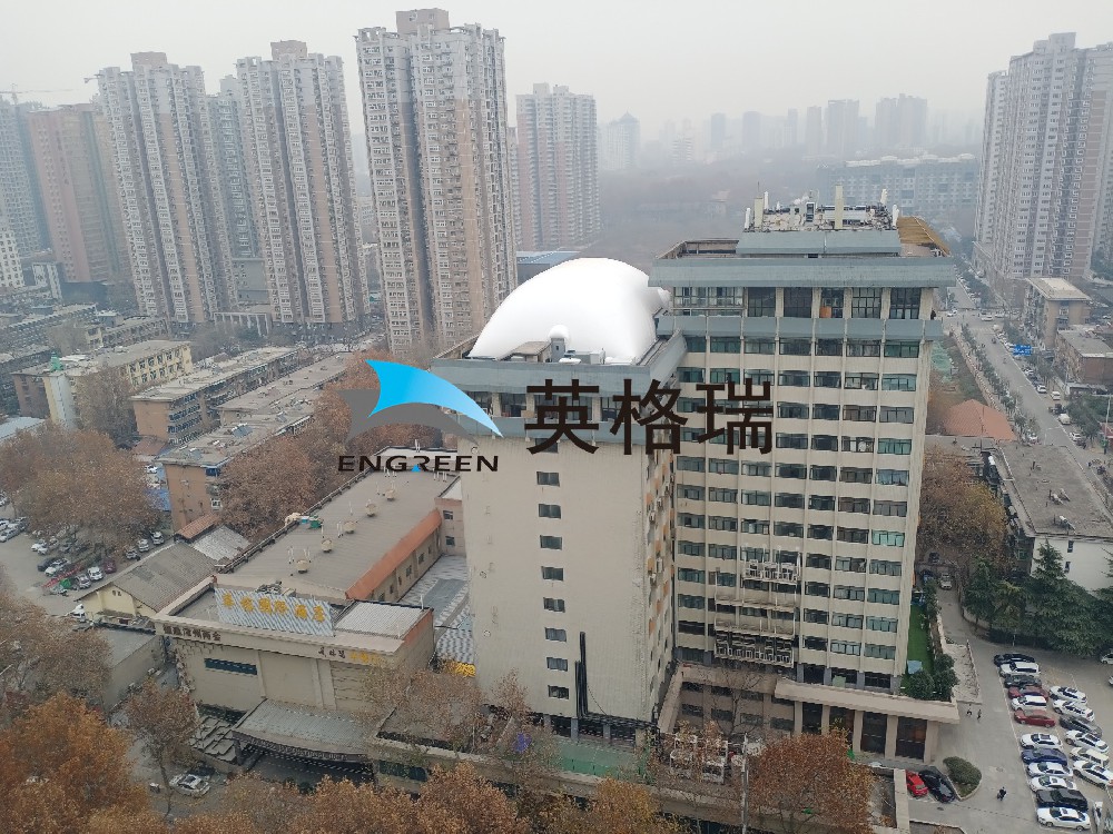 樓頂“長(zhǎng)出”運(yùn)動(dòng)新地標(biāo)，解鎖城市活力新姿勢(shì)